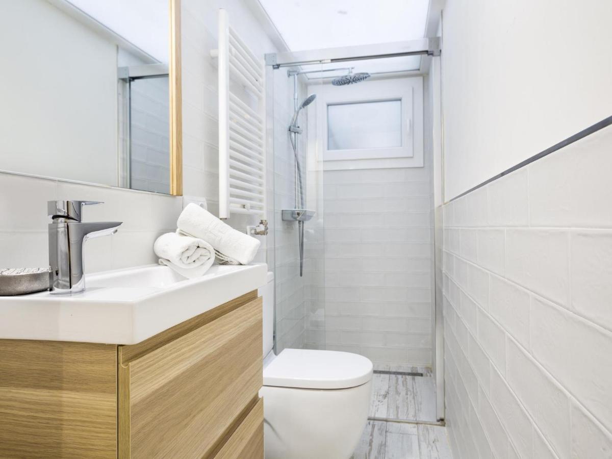Sitges Spaces Mediterranean Apartments 5 Bedrooms, 4 Bathrooms, 75M2 Terrace, Centre Sitges- Sleeps 11 Exterior foto